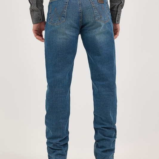 wrangler Men's Cody Johnson Advanced Comfort 01 Competition Relaxed Fit Jean